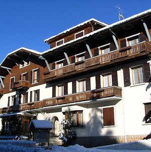 Hôtel Liberty Mont Blanc à Saint-Gervais-les-Bains Exterior photo