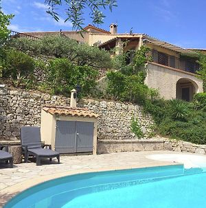 Quaint Villa With Private Pool In Flayosc France Exterior photo
