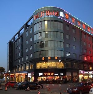 Shanghai Taiji Hotel Exterior photo