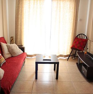 Makenzy Apartment Larnaca Exterior photo