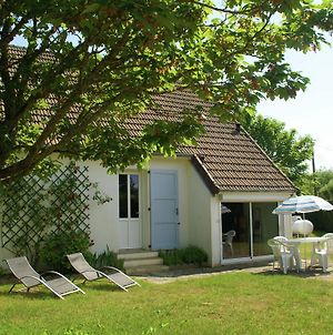 Cozy Holiday Home In Saint Germain Sur Ay With Garden Exterior photo