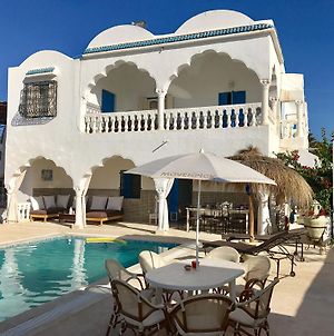 Villa Menzel Churasco Djerba à Aghir Exterior photo