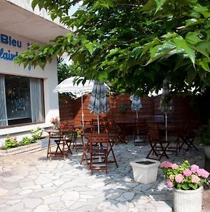 Le Pavillon Bleu Hotel Restaurant Royan Exterior photo