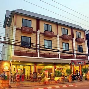 Hôtel Lanna House à Chiang Mai Exterior photo
