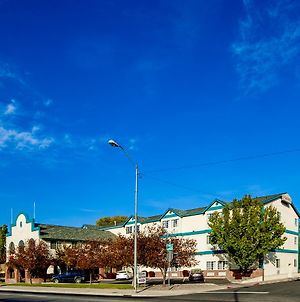 Carson City Plaza Hotel Exterior photo