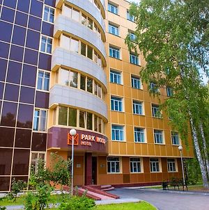 Hôtel Park Wood à Novossibirsk Exterior photo