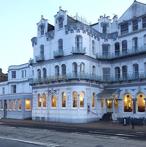 Royal Esplanade Hotel Ryde  Exterior photo