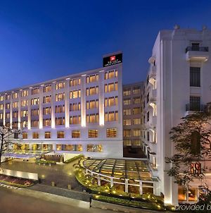 Hôtel The Lalit Great Eastern Calcutta Exterior photo