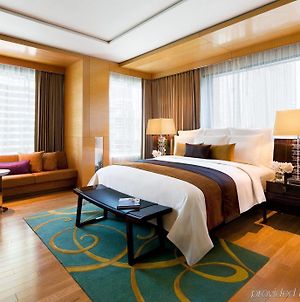 Renaissance Bangkok Ratchaprasong Hotel - SHA Extra Plus Room photo