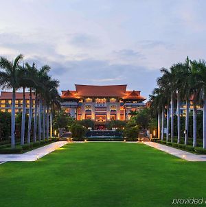 Renaissance Sanya Haitang Bay Resort Exterior photo