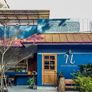 Auberge de jeunesse Nanan House à Chiang Mai Exterior photo