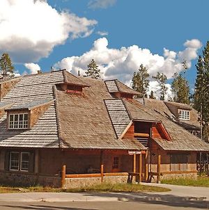 Canyon Lodge Yellowstone National Park Exterior photo