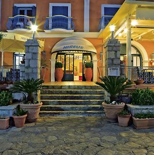 Nireus Hotel Symi Exterior photo