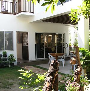 Bed and Breakfast Bjs By The Sea à Argao Exterior photo