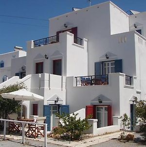 Chrysopelia Studios And Apartments Ágios Prokópios Exterior photo