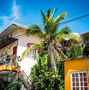 Sun Havens Apartments&Suites Bocas del Toro Exterior photo