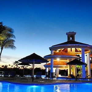 Aparthotel Executive Real Estate At Divi Golf à Oranjestad Exterior photo