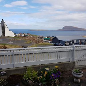 Villa Beautiful House In Torshavn With A Great View à Hoyvík Exterior photo