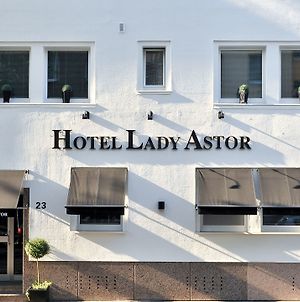 Hotel Sir And Lady Astor Düsseldorf Exterior photo