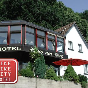 Hotel Haus Am Berg Trèves Exterior photo