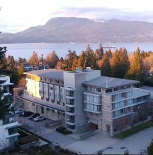 Appartement Carey Centre à Vancouver Exterior photo
