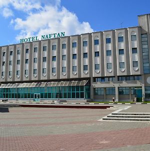 Hôtel Naftan à Navapolatsk Exterior photo