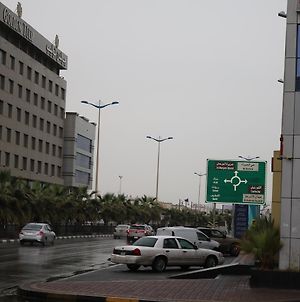 Aparthotel Ahla Amassi Furnished Units à Dammam Exterior photo
