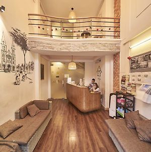 Alleyway Hostel (Adults Only) Hô Chi Minh-Ville Exterior photo