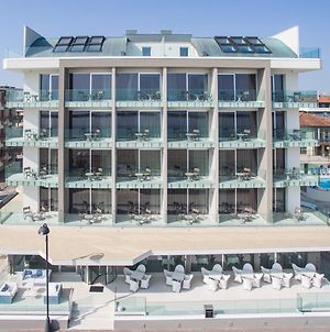 Hotel Savini Bellaria-Igea Marina Exterior photo