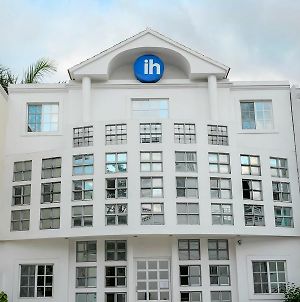 Hôtel International House à Playa del Carmen Exterior photo