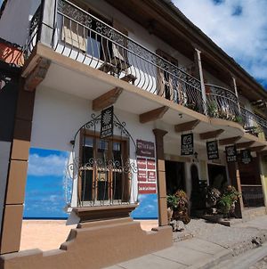 Hôtel Plaza Yat B'Alam à Copán Exterior photo