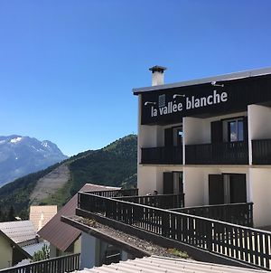 La Vallée Blanche Bikehotel Alpe dʼHuez Exterior photo