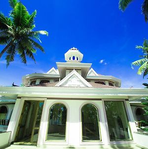 Hôtel Thiruvambadi Beach Retreat à Varkala Exterior photo