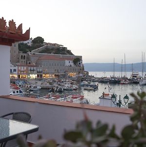 Appartement Paradiso View à Hydra Island  Exterior photo