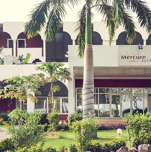 Hôtel Mercure N'Djamena Le Chari Exterior photo