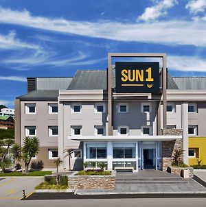 Hôtel Sun1 Port Elizabeth Exterior photo