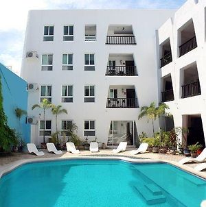 Hotel Berny Isla Mujeres Exterior photo