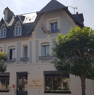 Hôtel de la Côte Fleurie Deauville Exterior photo