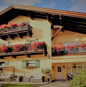 Aparthotel Alpenlandhaus Menardi à Seefeld in Tirol Exterior photo