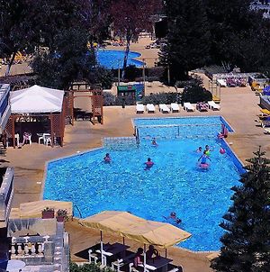 Urban Valley Resort & Spa San Ġwann Exterior photo