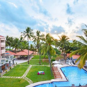 Paradise Beach Hotel Negombo Exterior photo