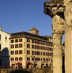 Forum Rome Exterior photo