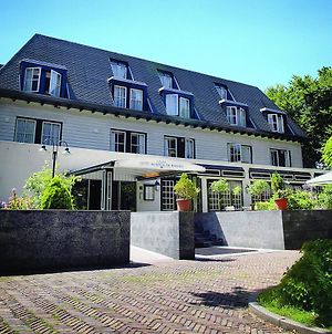 Fletcher Hotel-Restaurant Auberge De Kieviet Wassenaar Exterior photo