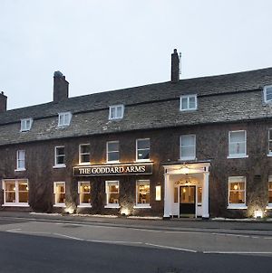 Hôtel The Goddard Arms à Swindon Exterior photo