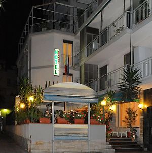 Hotel Sorriso San Remo Exterior photo