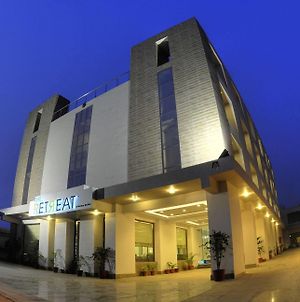 Hôtel The Retreat à Agra  Exterior photo