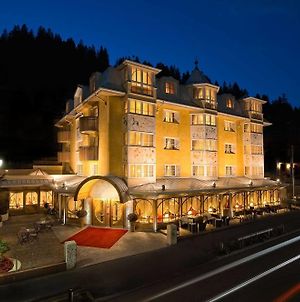 Alpen Suite Hotel Madonna Exterior photo
