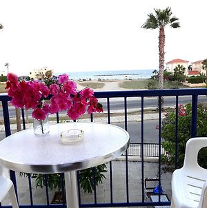 Themis Apartments Larnaca Exterior photo