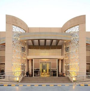 Hôtel Best Western Plus Fursan à Riyad Exterior photo