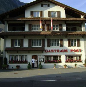 Hôtel Gasthaus Post à Muotathal Exterior photo